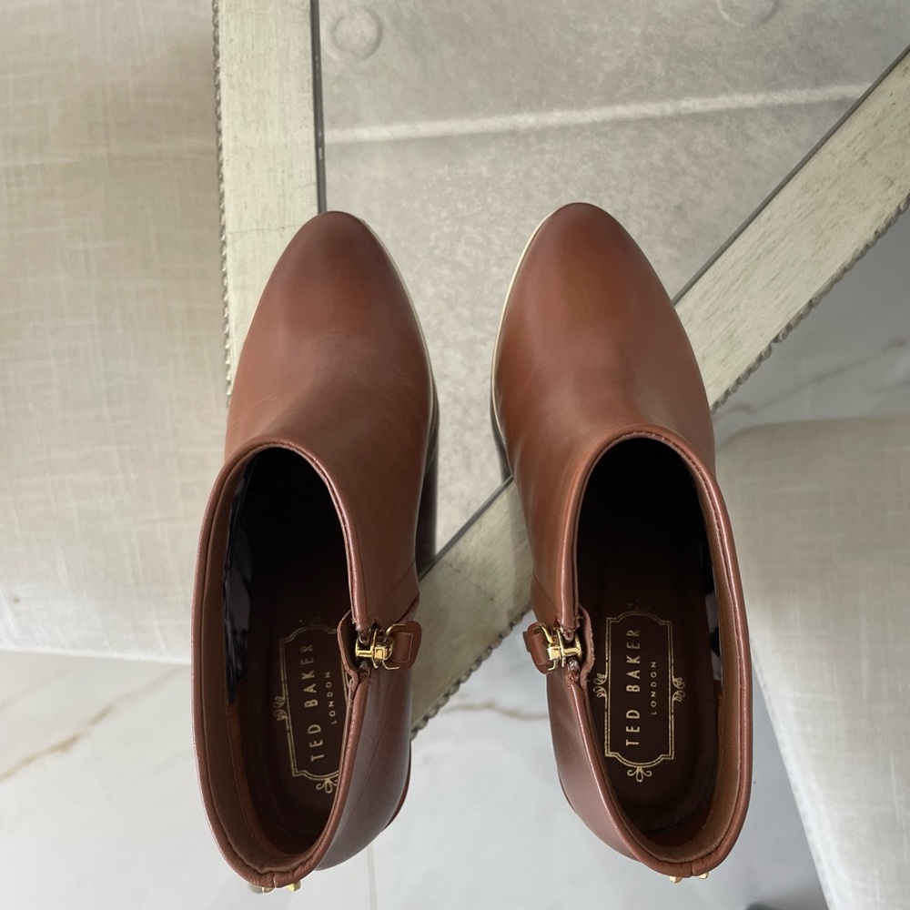 Booties - Picture 4 of 5